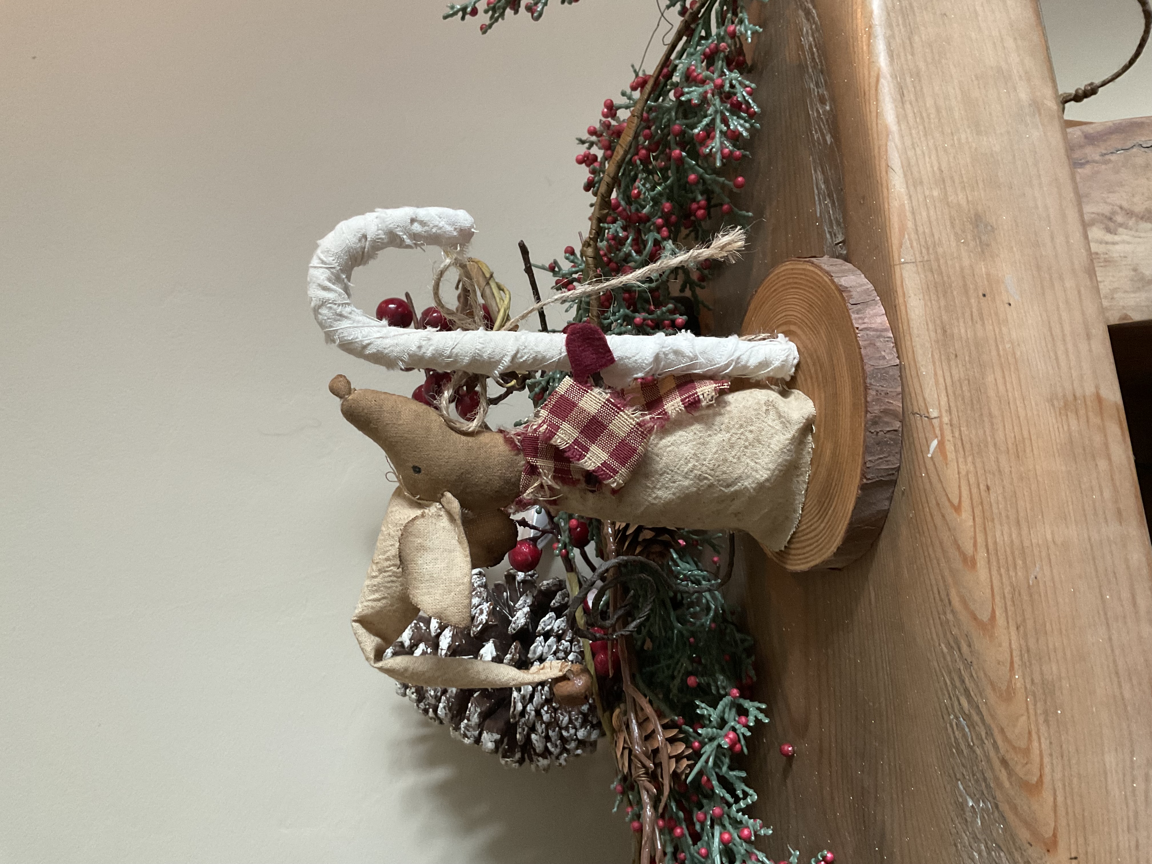 Primitive Christmas Mouse Decor