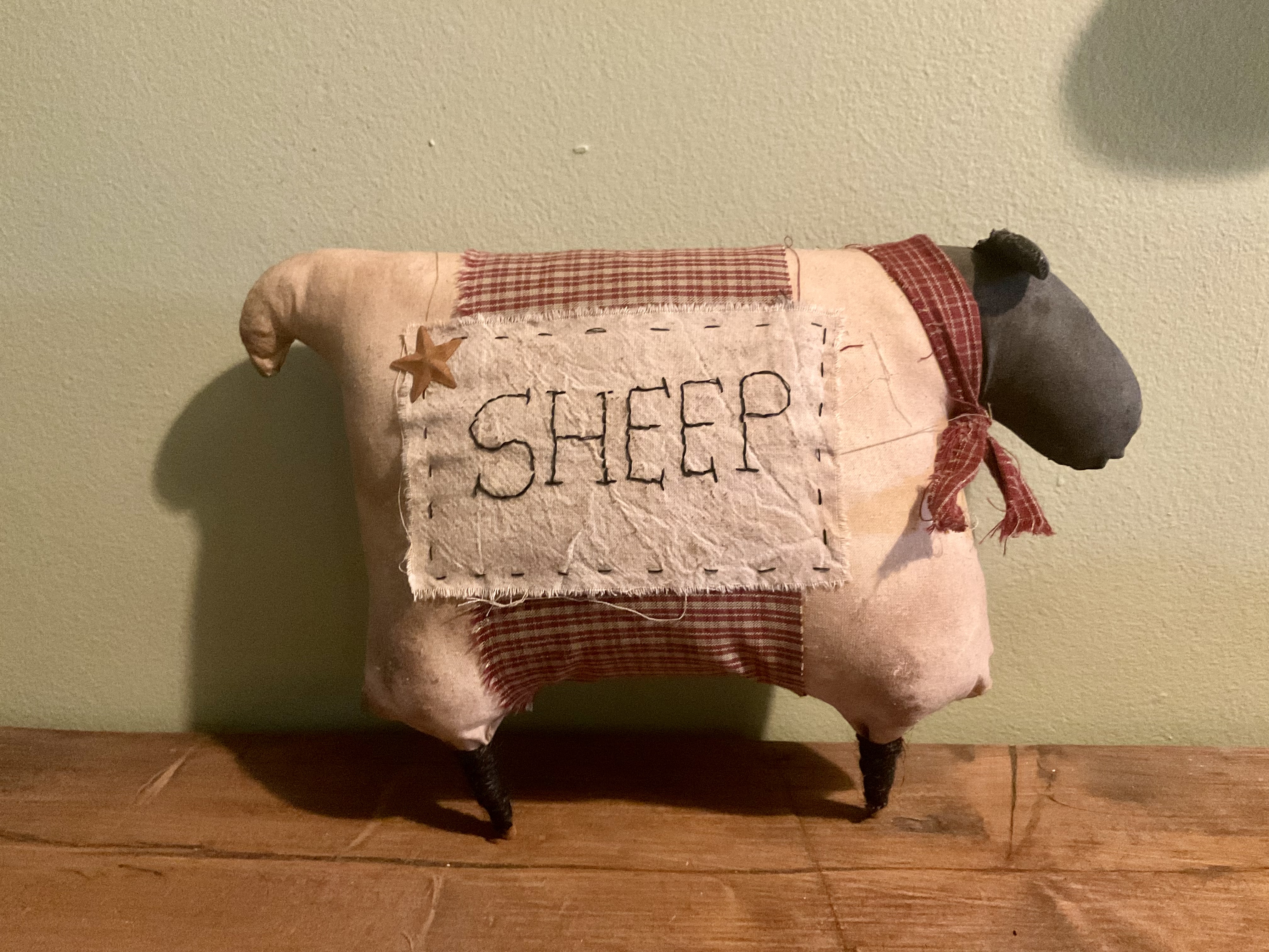 Large shelf sitter sheep