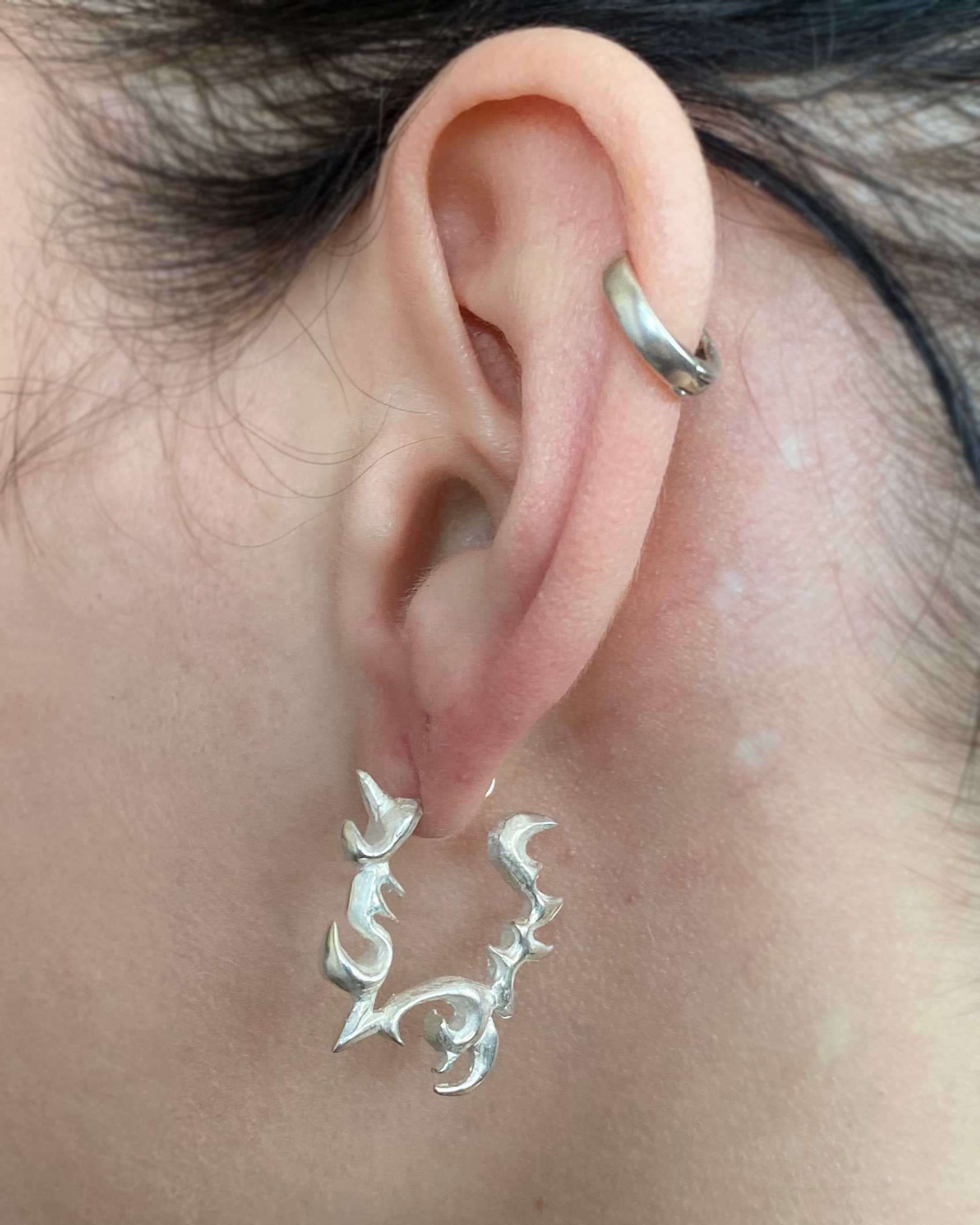 Core hoop earrings