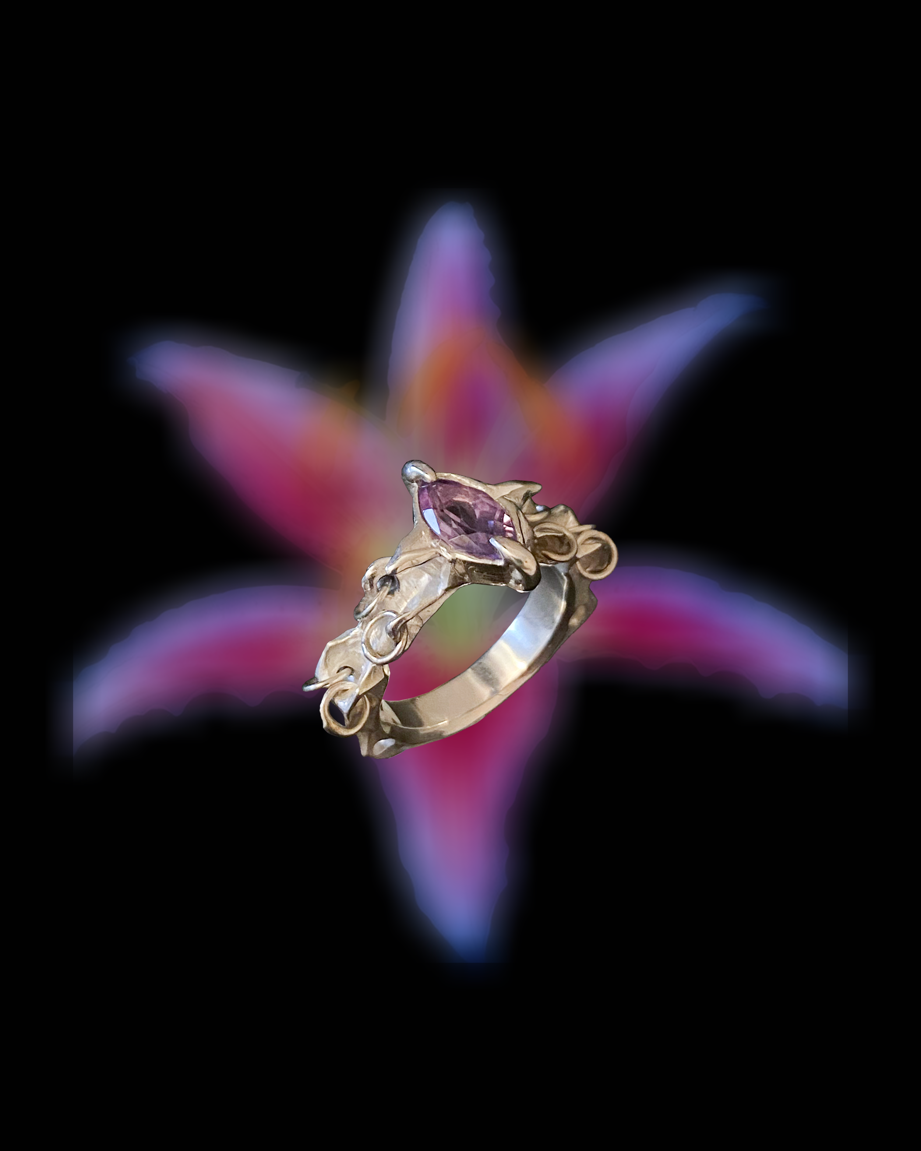 Pierced Lily ring*
