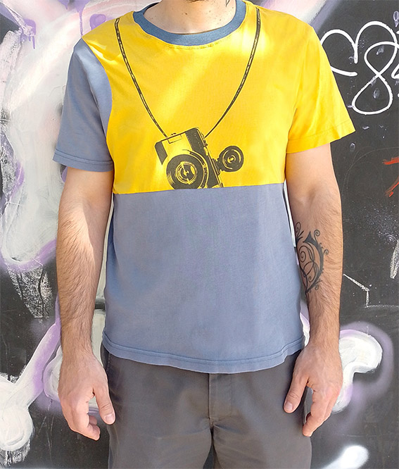 Camera T-shirt