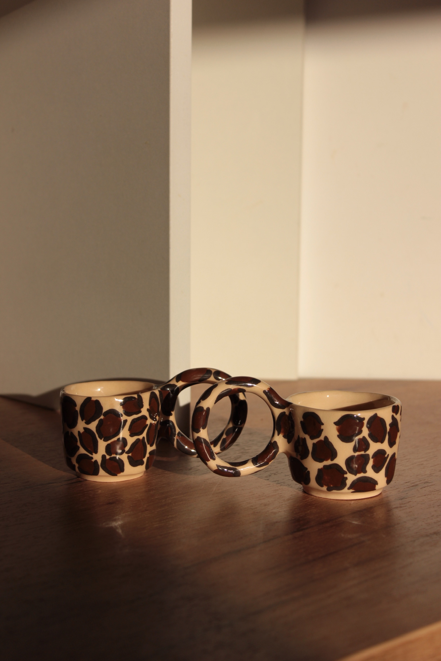 Set of 2 Leopard Print Ceramic Cups / Набір з 2 керамічних чашок з леопардовим принтом