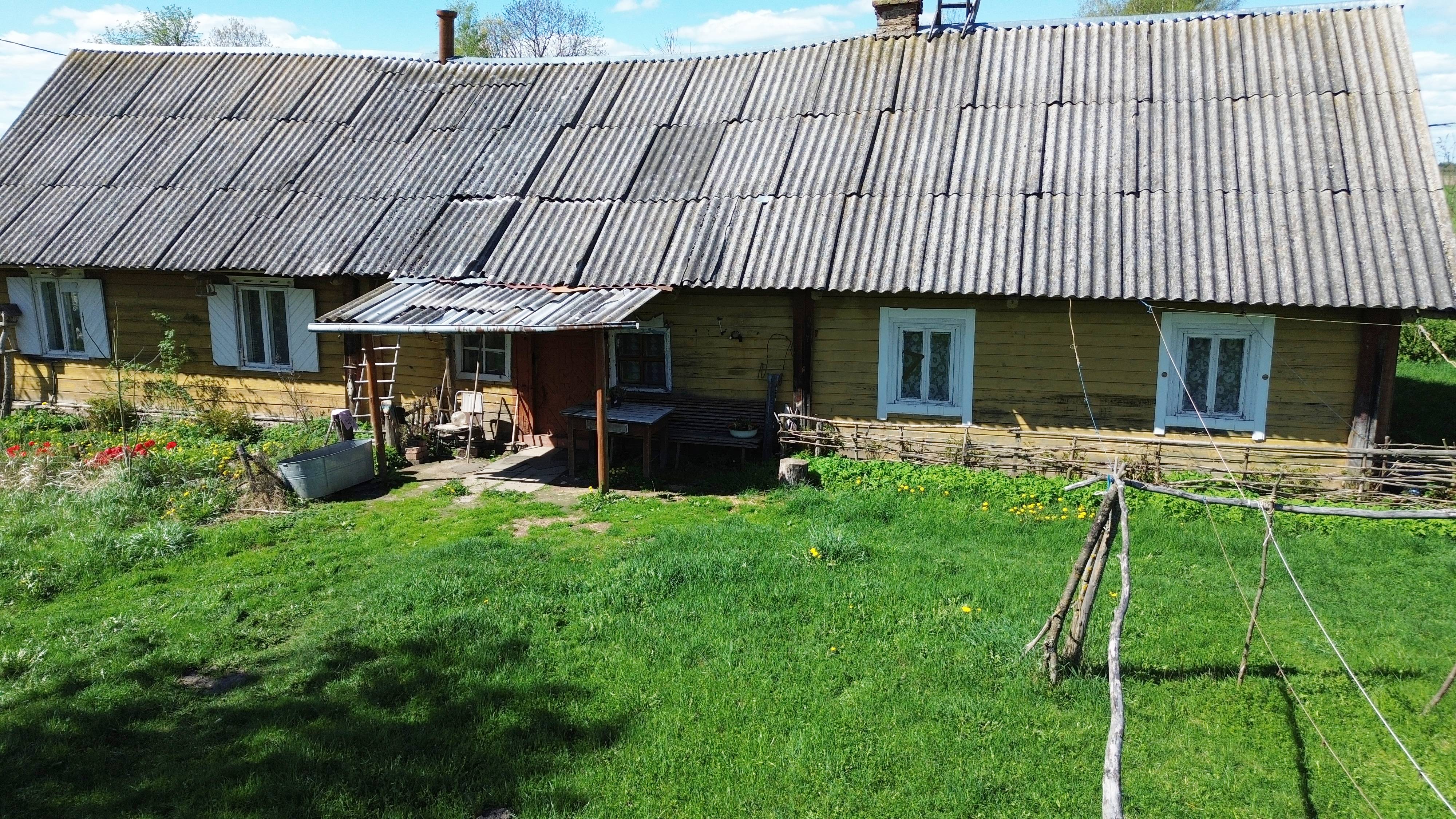 Kupiškio raj., Starkonių kaime, parduodama sodyba greta Suoso ežero