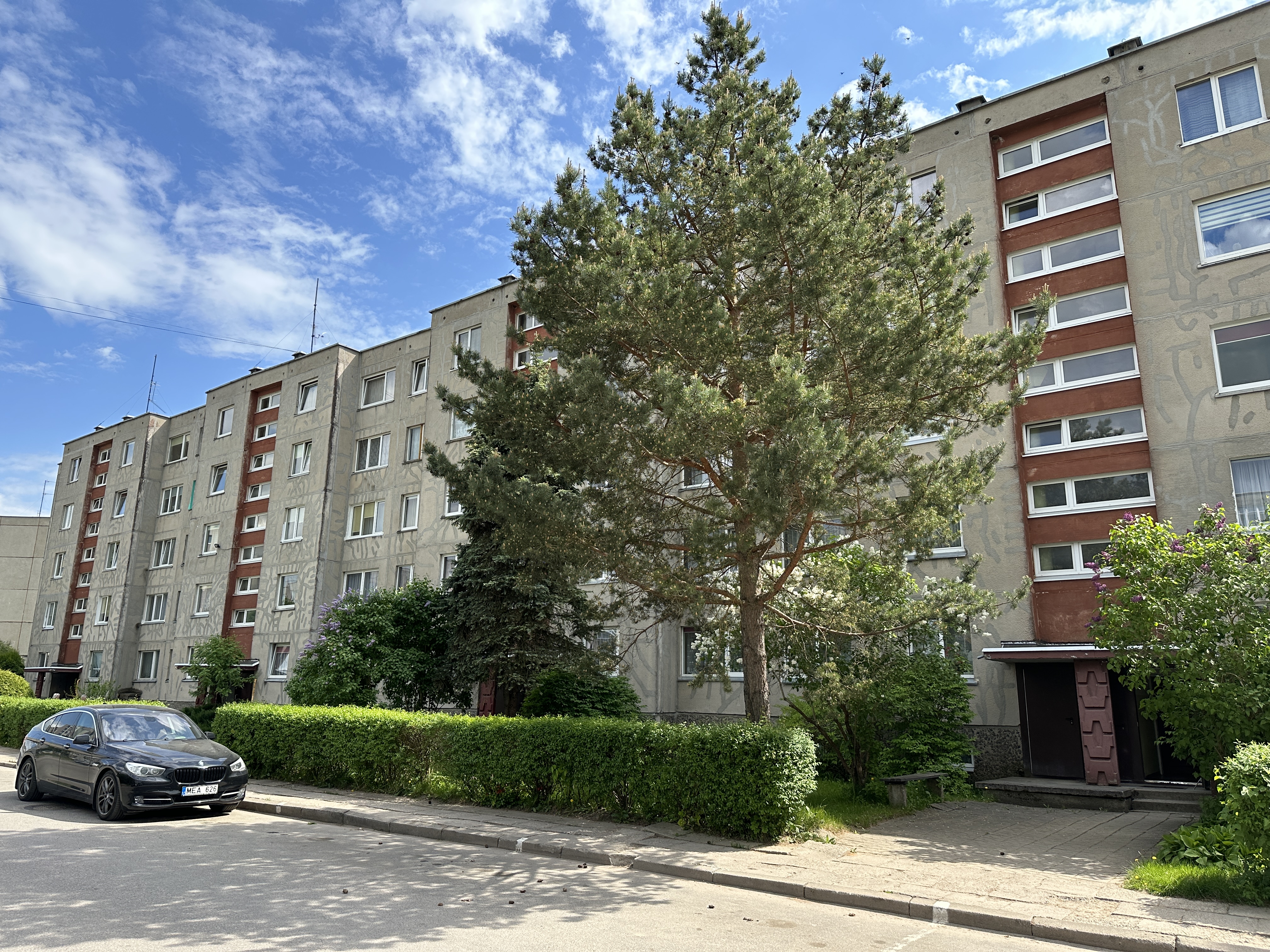 Rokiškyje, Panevėžio g., parduodamas 2 kam. 50.55 kv.m. butas