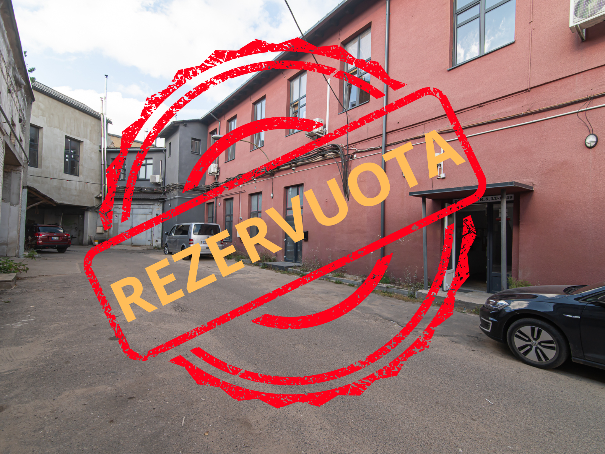 Vilniuje, Naujojoje Vilnioje, Dūmų g. parduodamas 2 kamb. butas - loftas