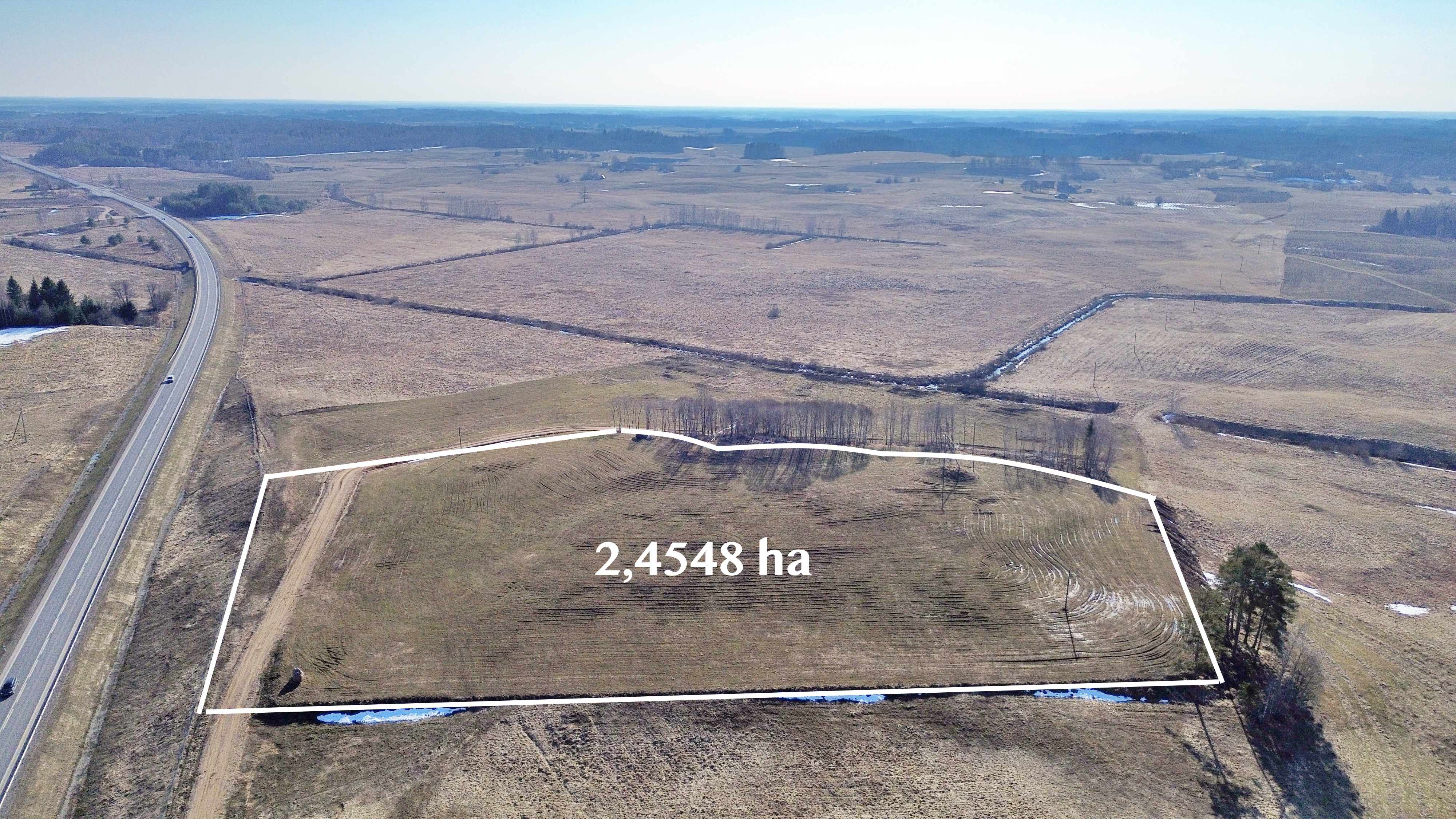 Molėtų raj., Mažeikių k., parduodamas 2,45 ha pramoninės-sandėliavimo paskirties sklypas