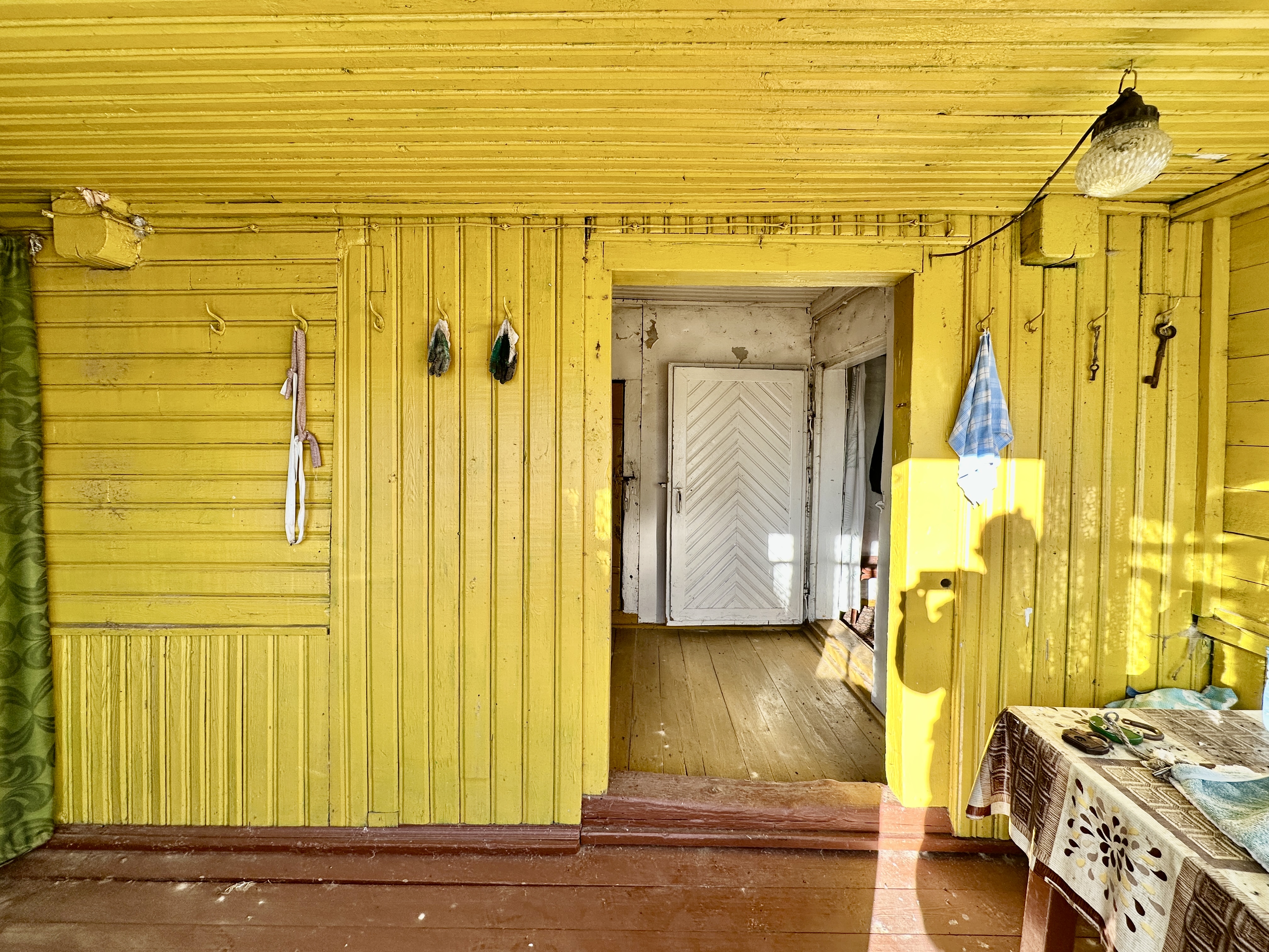 Šalčininkų rajone, Smališkių kaime, parduodamas 63,30 kv.m. medinis gyvenamasis namas