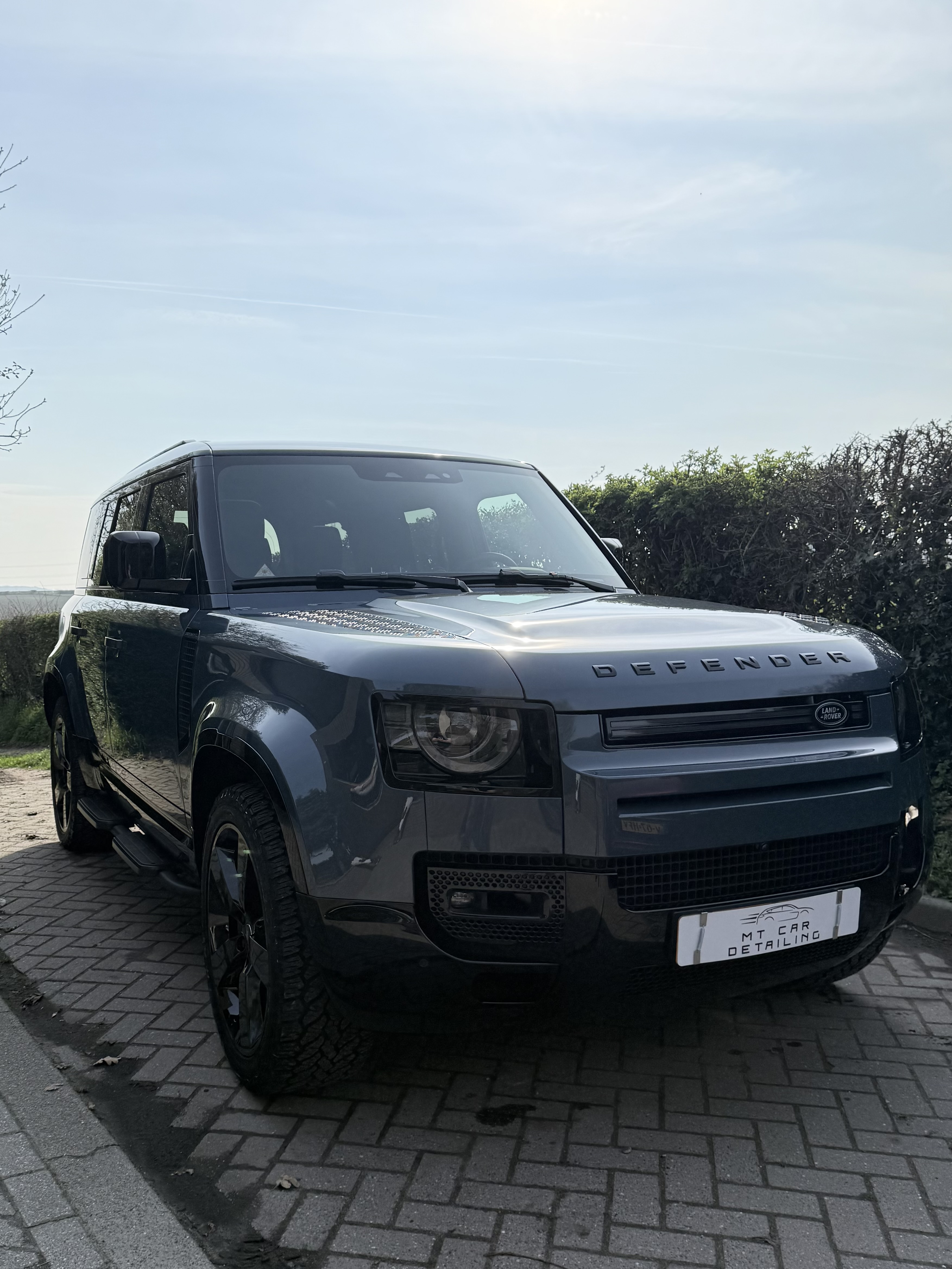 Premium Handwas + basis interieur reiniging