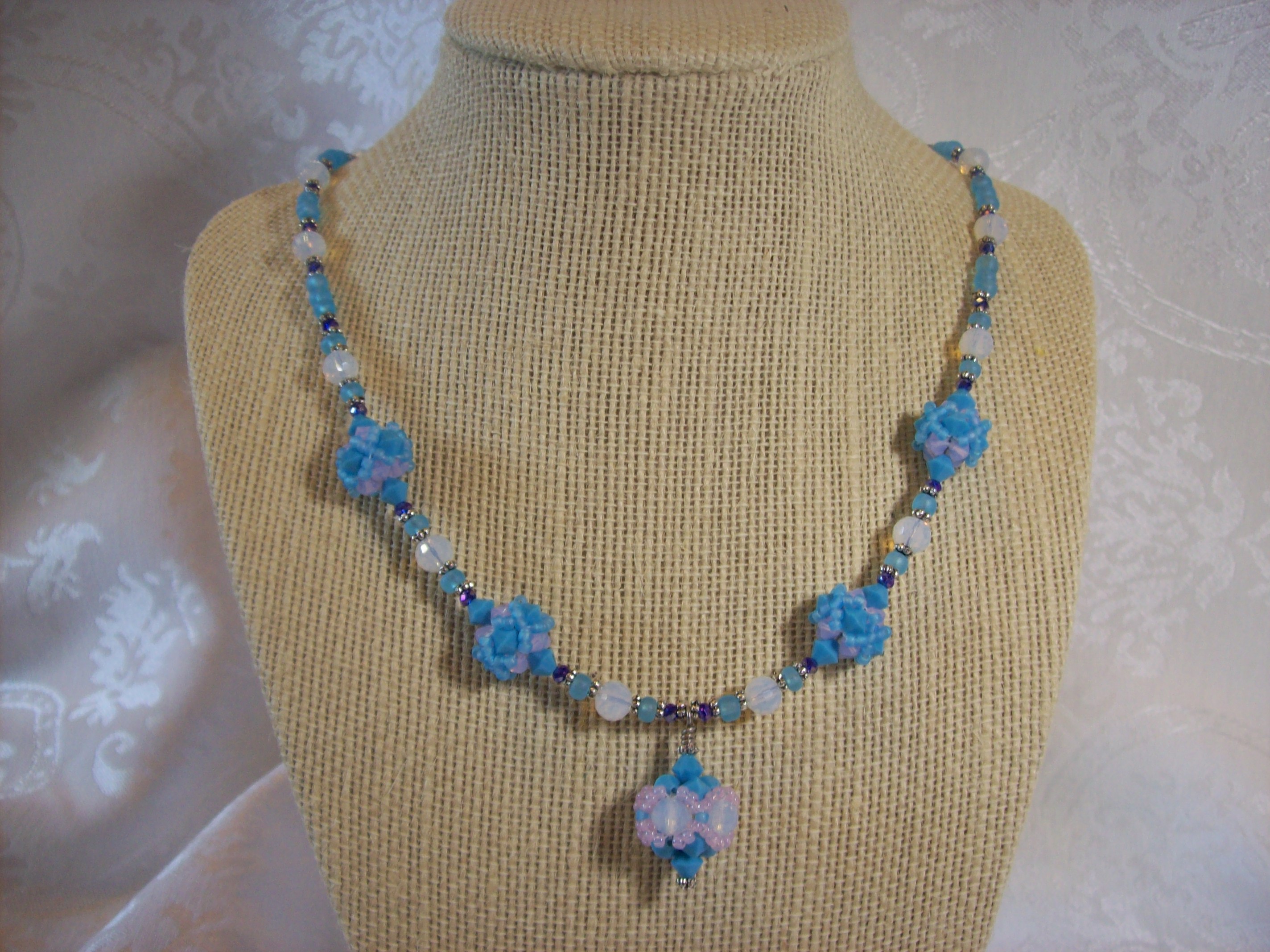 Princess Necklace with Swarovski crystal 