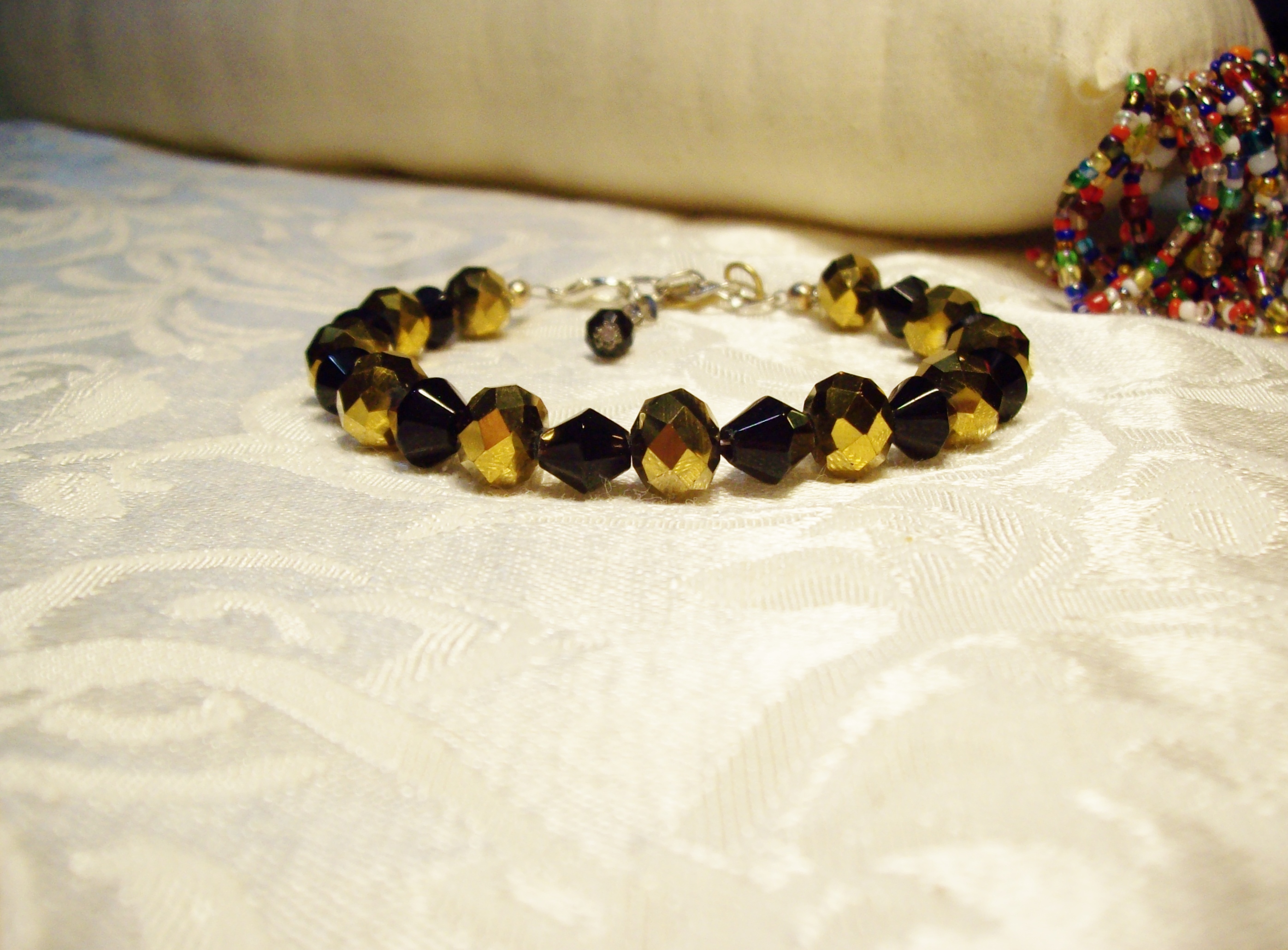 Black & Gold glass Bracelet