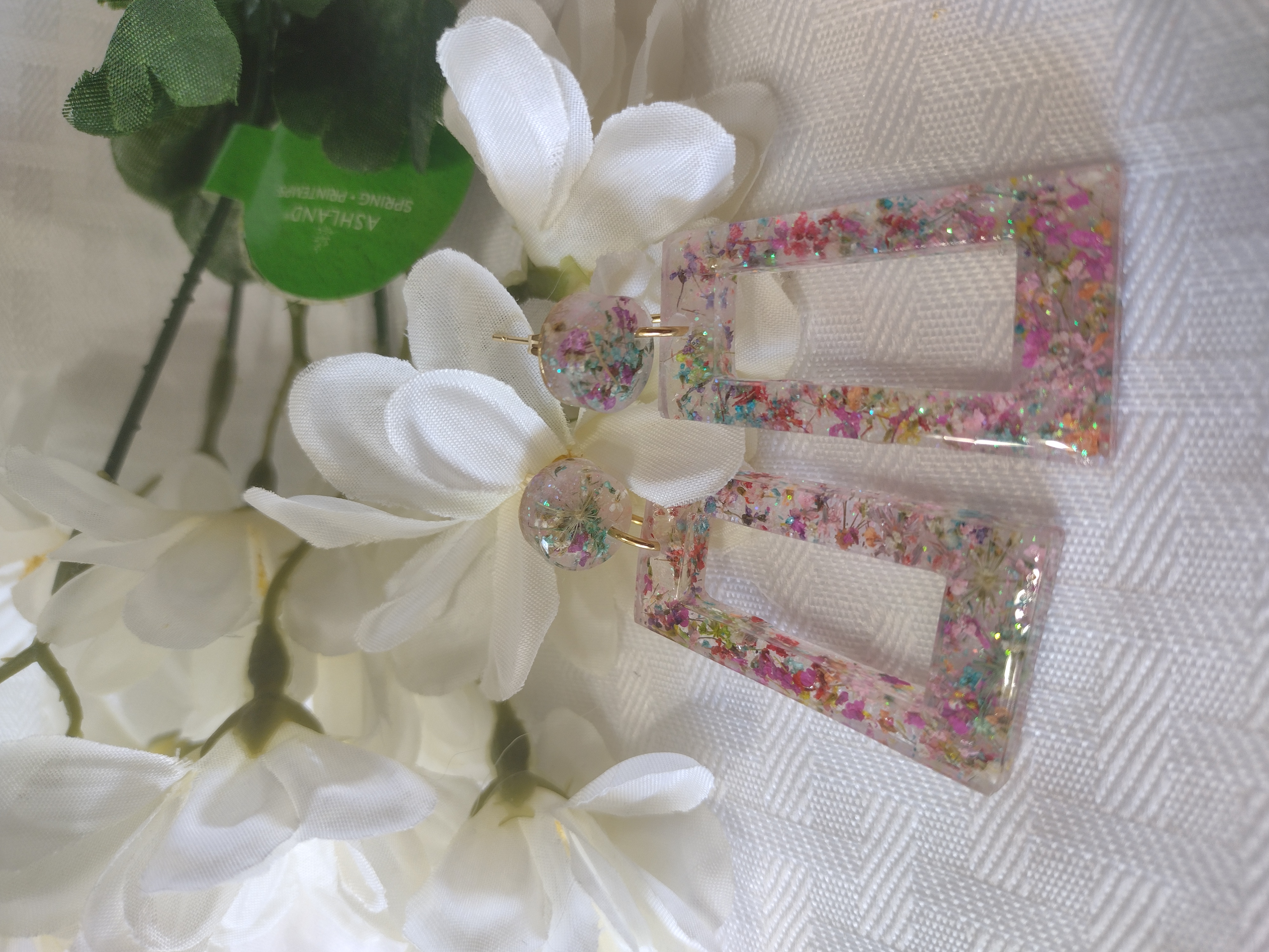 Tiny Flower Resin Post Earrings 