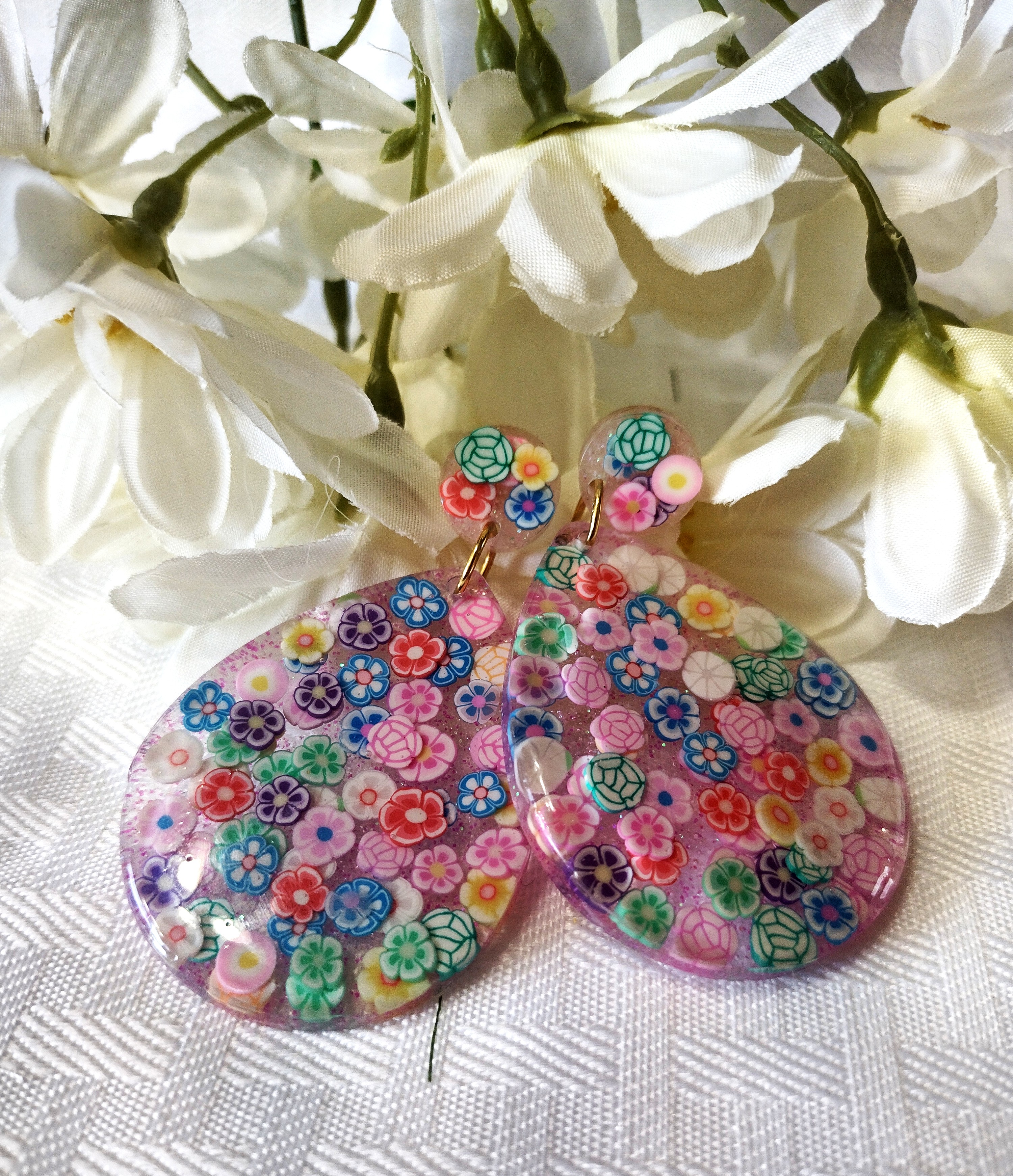  Flower Power Resin Earrings
