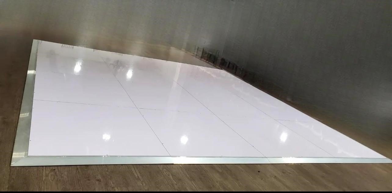 Large White Glass Floor Panel