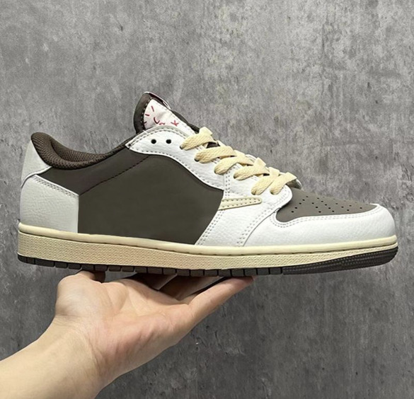 Chaussures de Basket Retro Low OG Travis Scott style J1