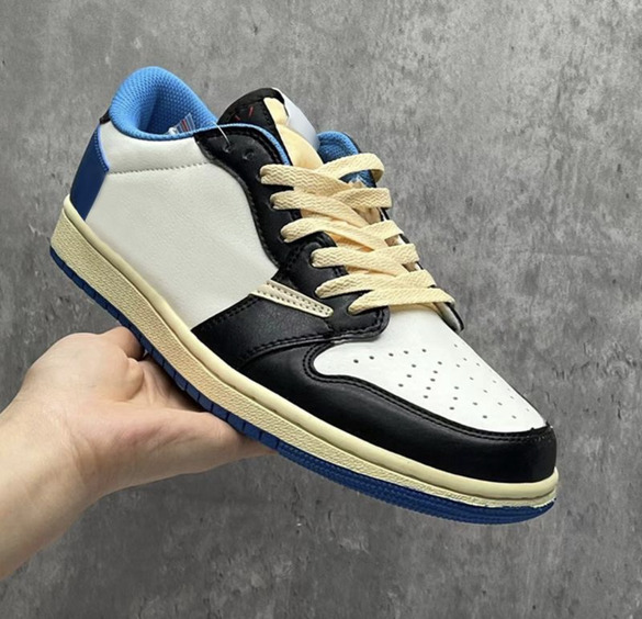 Chaussures de Basket Retro Low OG Travis Scott style J1