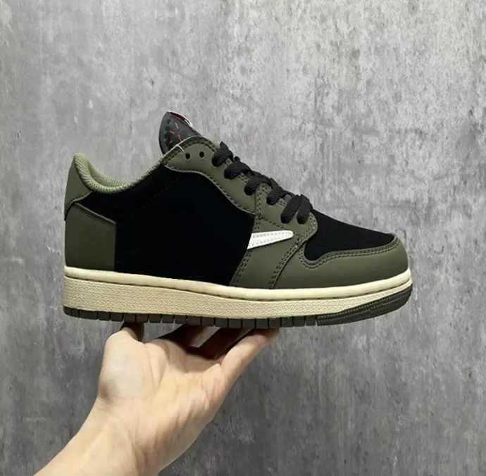 Chaussures de Basket Retro Low OG Travis Scott style J1