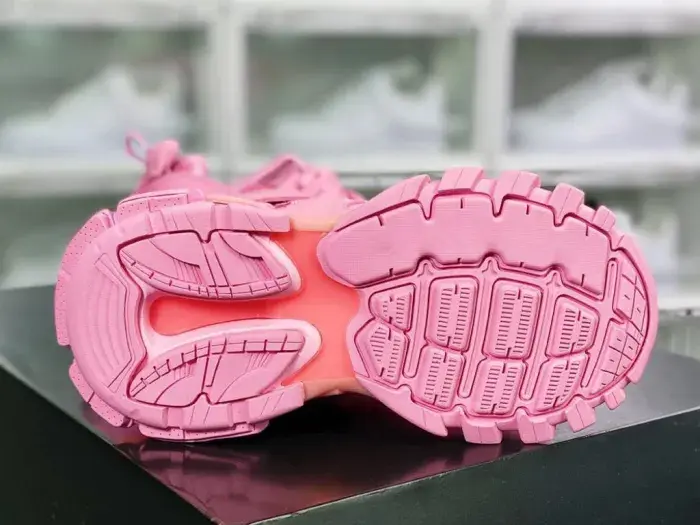 ​Baskets Plates à Lacets Rose avec Semelles Hautes style Track