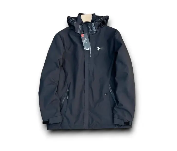 Veste imperméable noire style Under Armoure