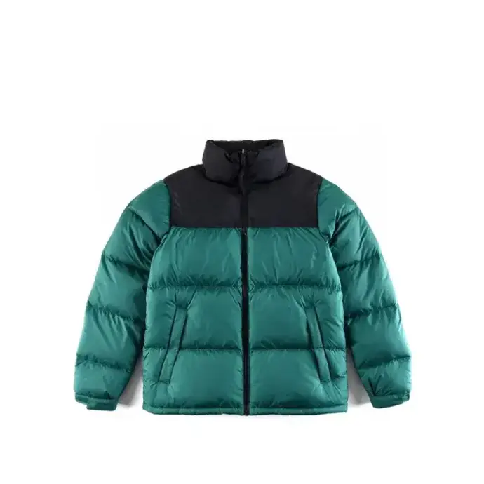 Doudoune verte à col noir style TNF