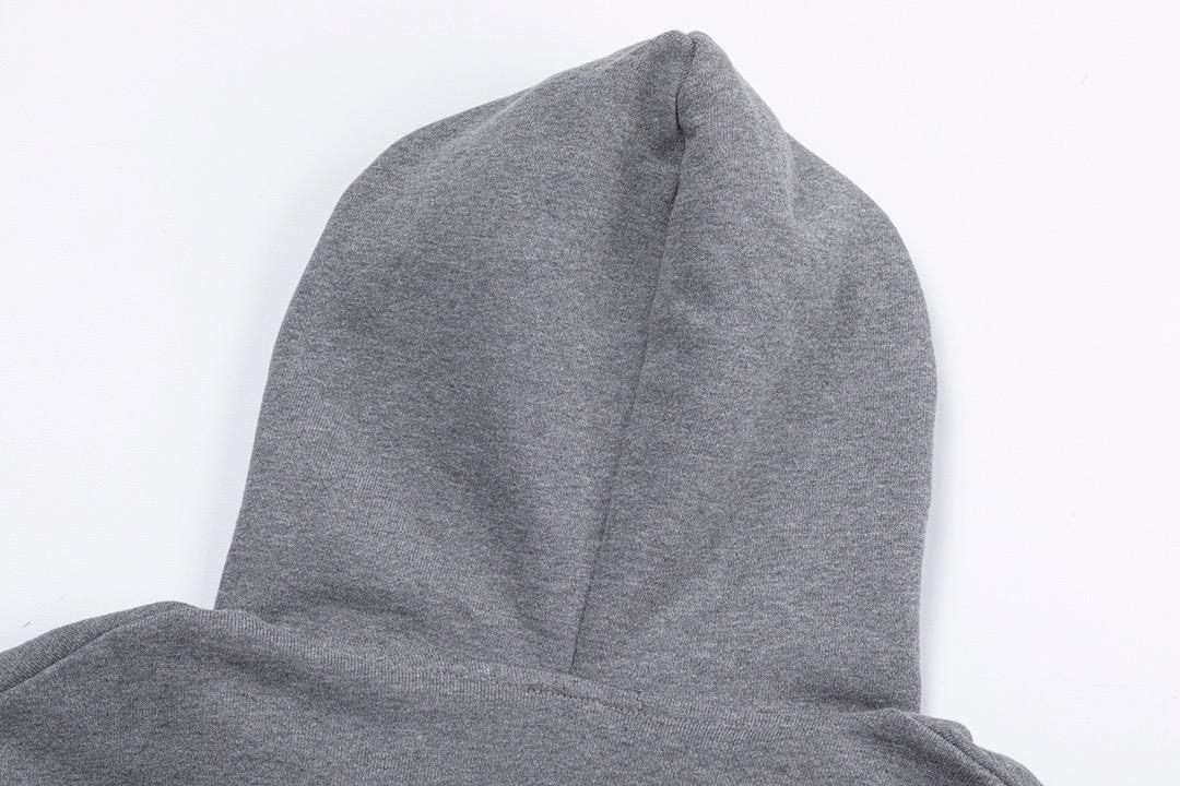 Sweat à capuche gris avec motifs dans la capuche style burberrye
