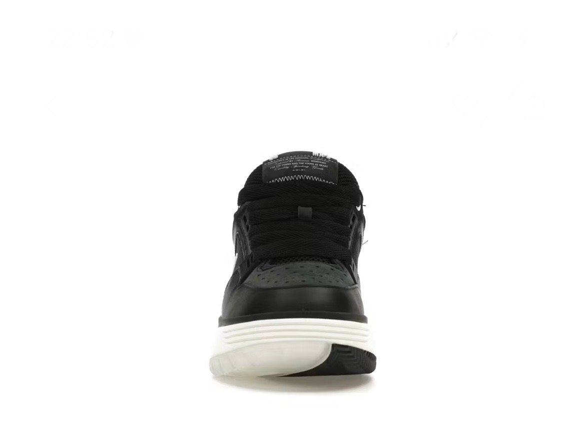 Baskets noires avec semelle blanche style Amiria MA-1