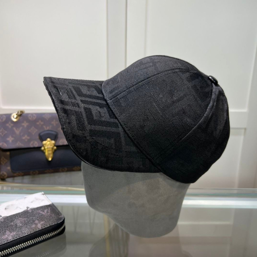 Casquette en tissu noire à motif style Fendie