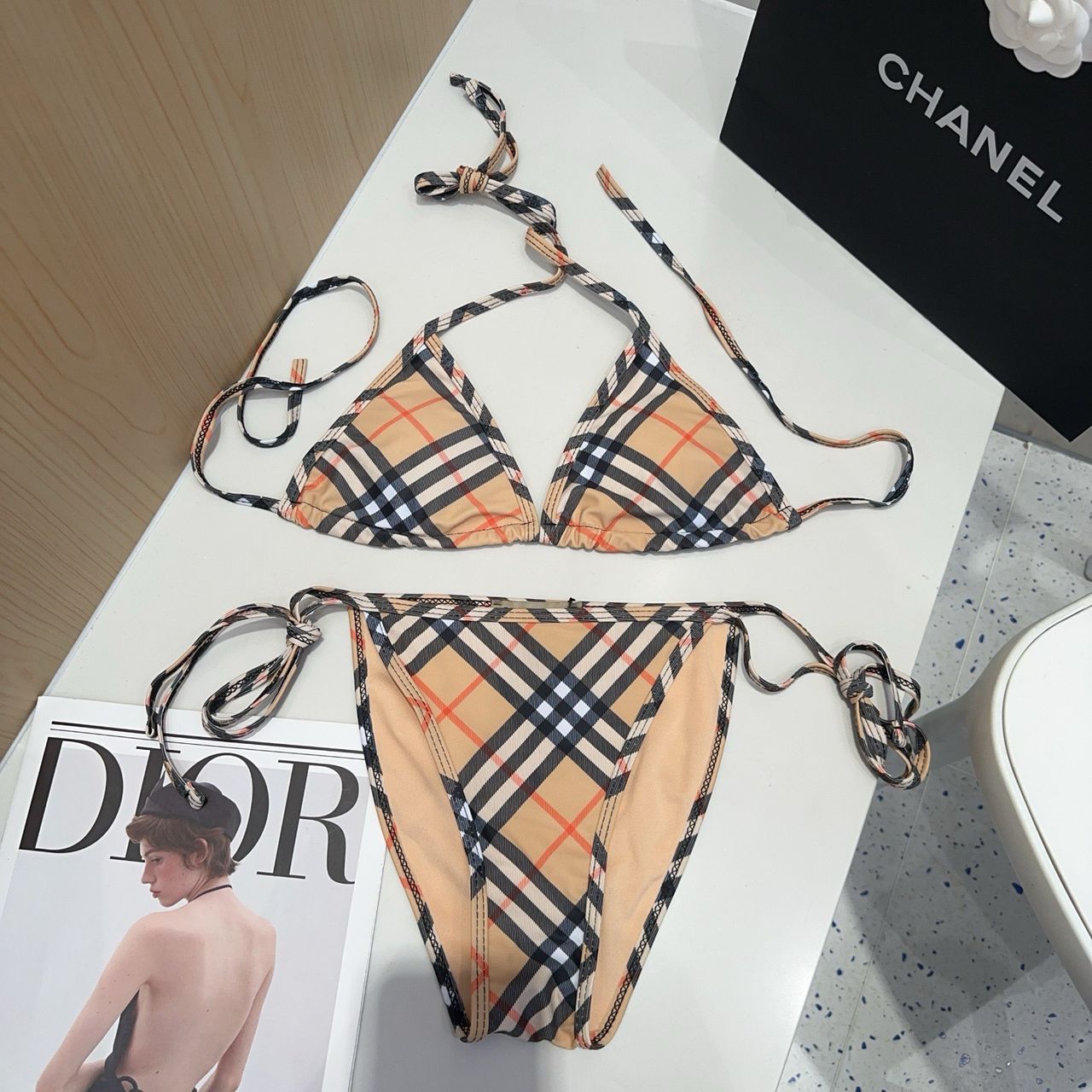 Bikini beige style Burberrye