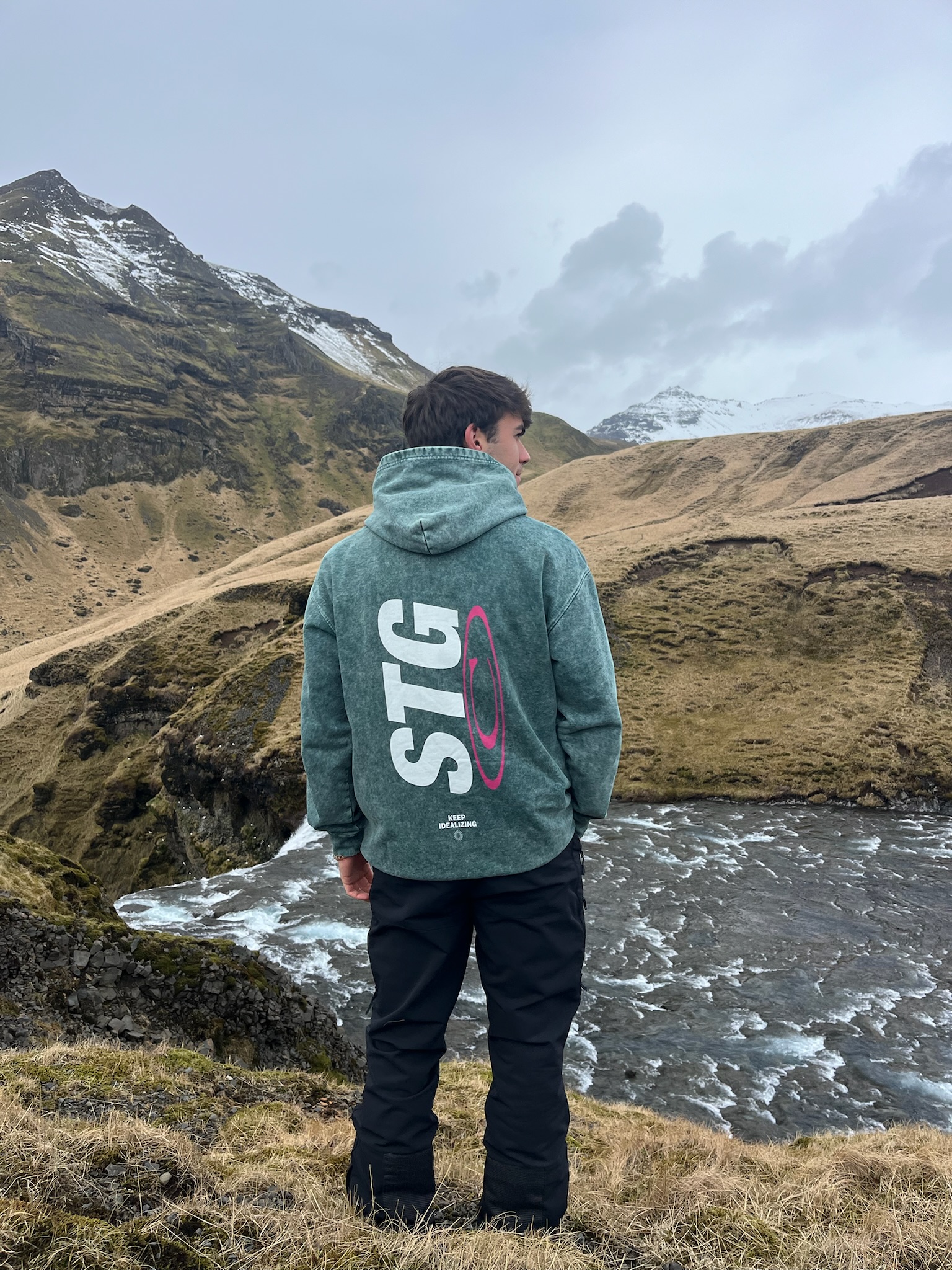 WASHED GREEN HOODIE
