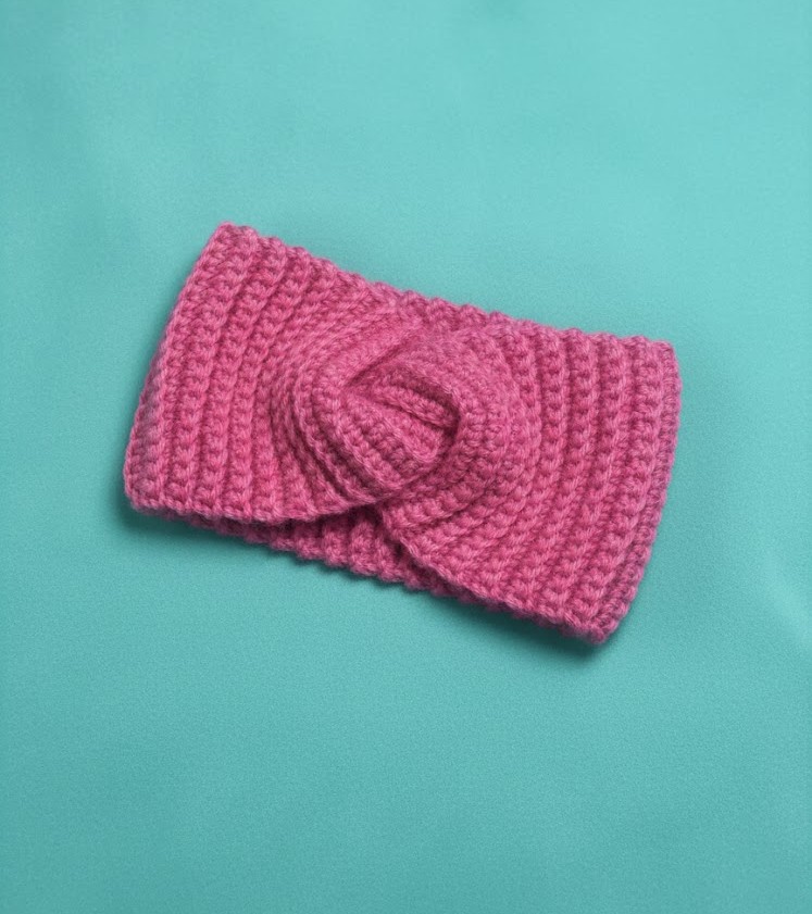 Knitted Pink Headband