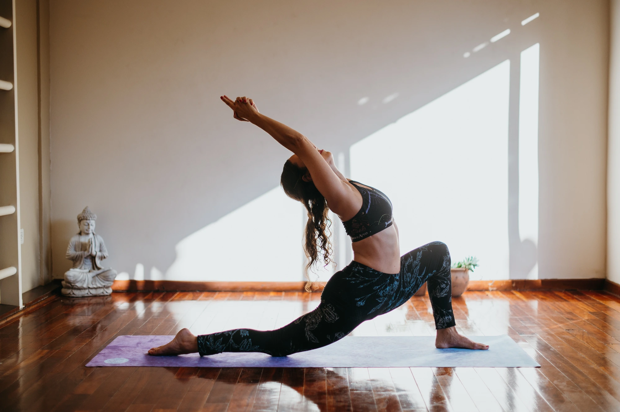 1:1 Private Kundalini & Hatha Yoga Session with Julieta