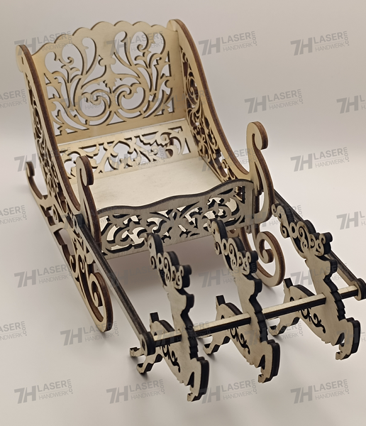 Weihnachtsschlitten aus Holz