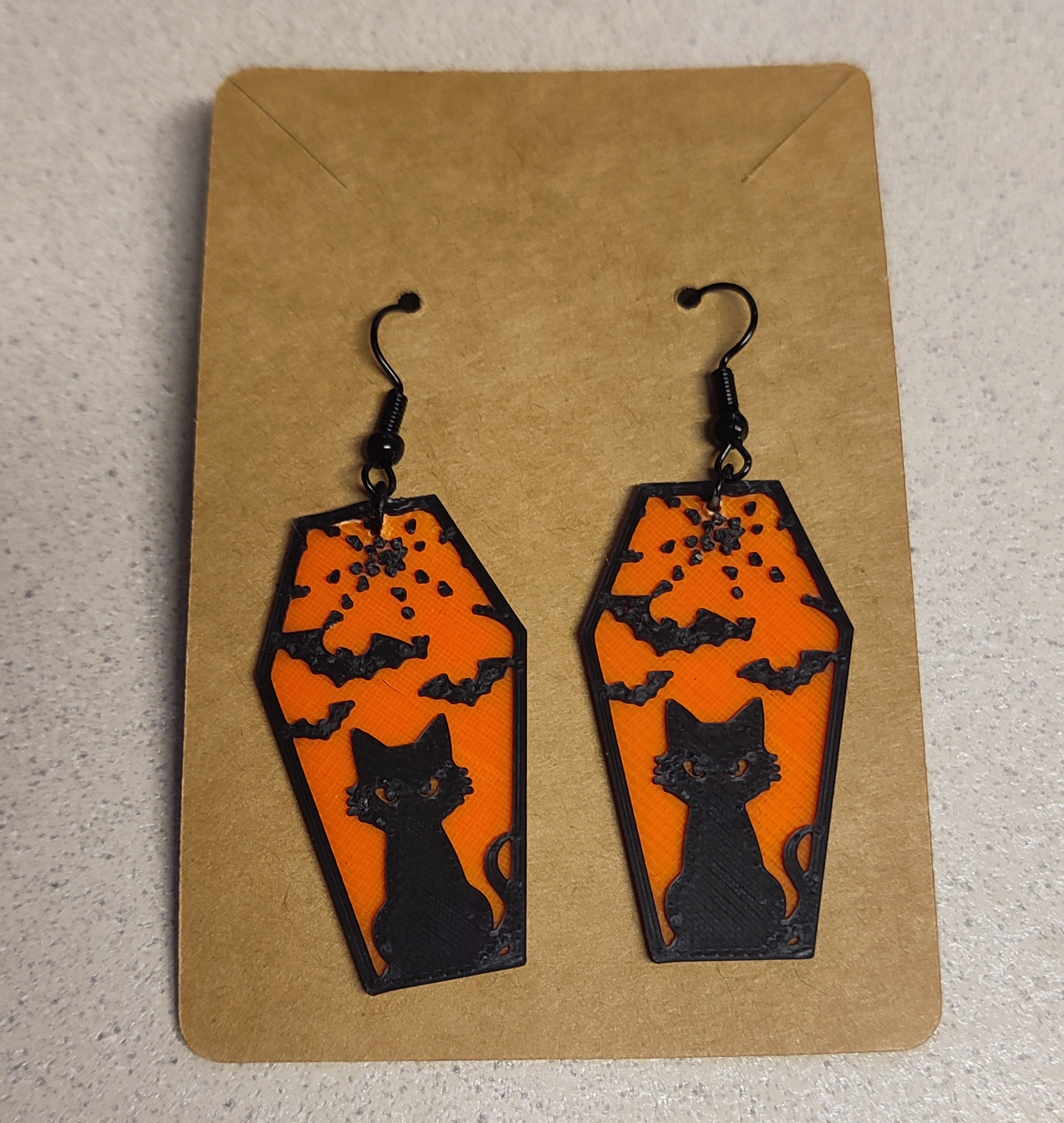 Halloween-Ohrringe - Sargform mit Katzenmotiv