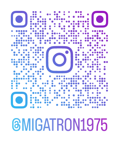  Donations fund starving artist Robot Face Digital Sticker with donation.