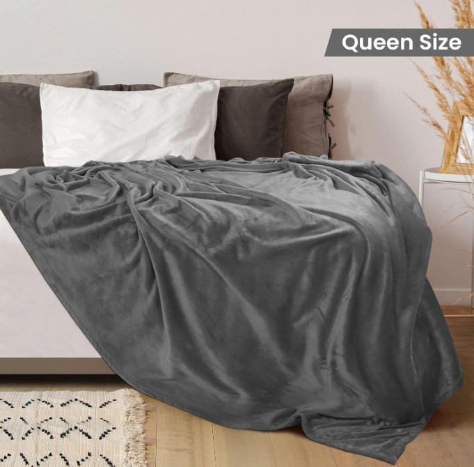 Fleece Blanket Queen Size Grey 300GSM Luxury Bed Blanket Anti-Static Fuzzy Soft Blanket Microfiber (90x90 Inches)