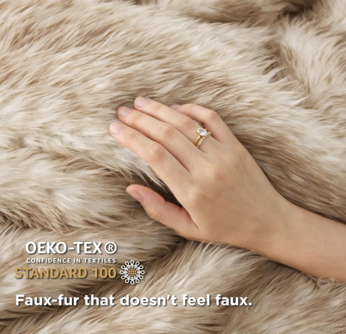 Faux Fur Blanket, Brown Soft and Fluffy Blanket, Fuzzy Cozy Plush Throw Blanket for Couch, Sofa and Bed, Thick and Warm Blanket, Luxury Christmas Blanket 50x70 inches