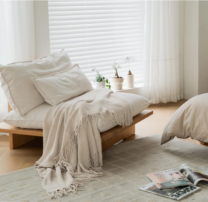 Fall Throw Blanket for Couch-Soft Boho Bed Throw Blankets,Cozy White Chenille Knitted Throw,Small Farmhouse Lightweight Blanket&Throw for Autumn,Woman,Chair,Sofa,Home Decor(White/Cream,50*60")