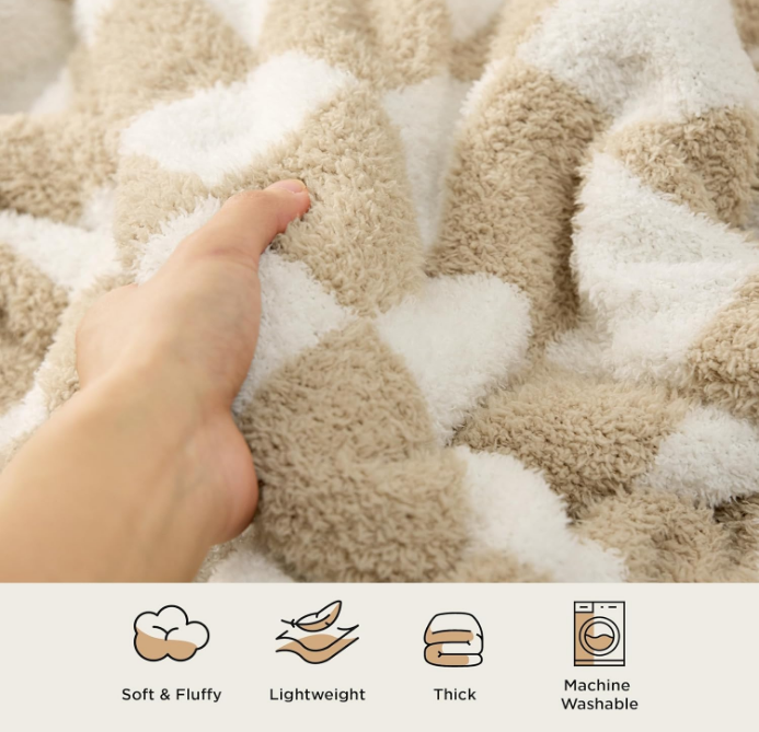 Checkered Throw Blanket - Super Soft Knit Breathable Throw Blanket, Warm Cozy Fluffy Lightweight Summer Blanket for Couch Sofa Bed (50" x 60")