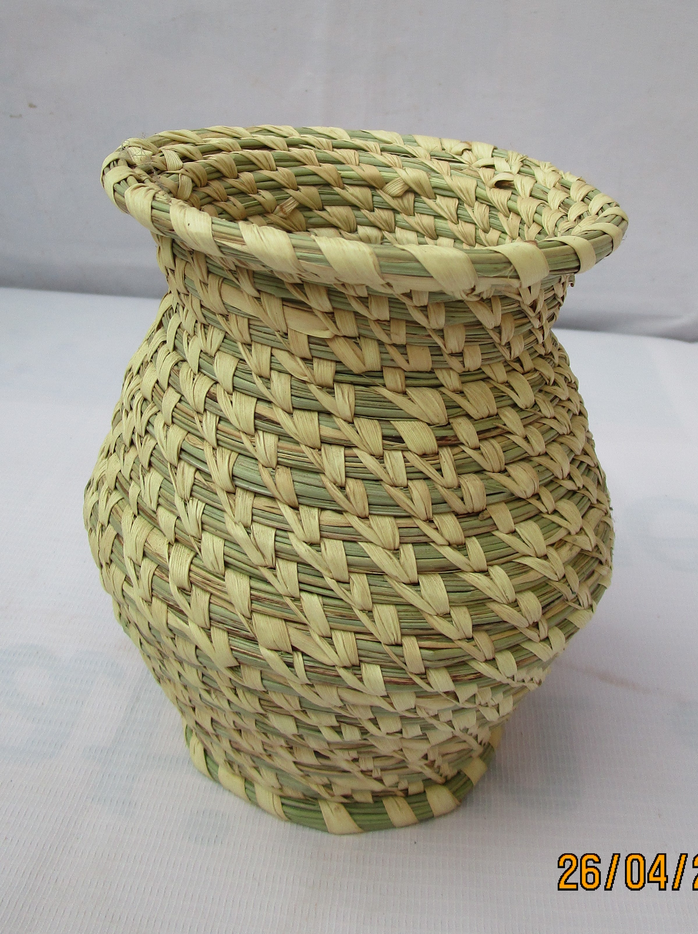 Plane Round Kalash (6"*4")