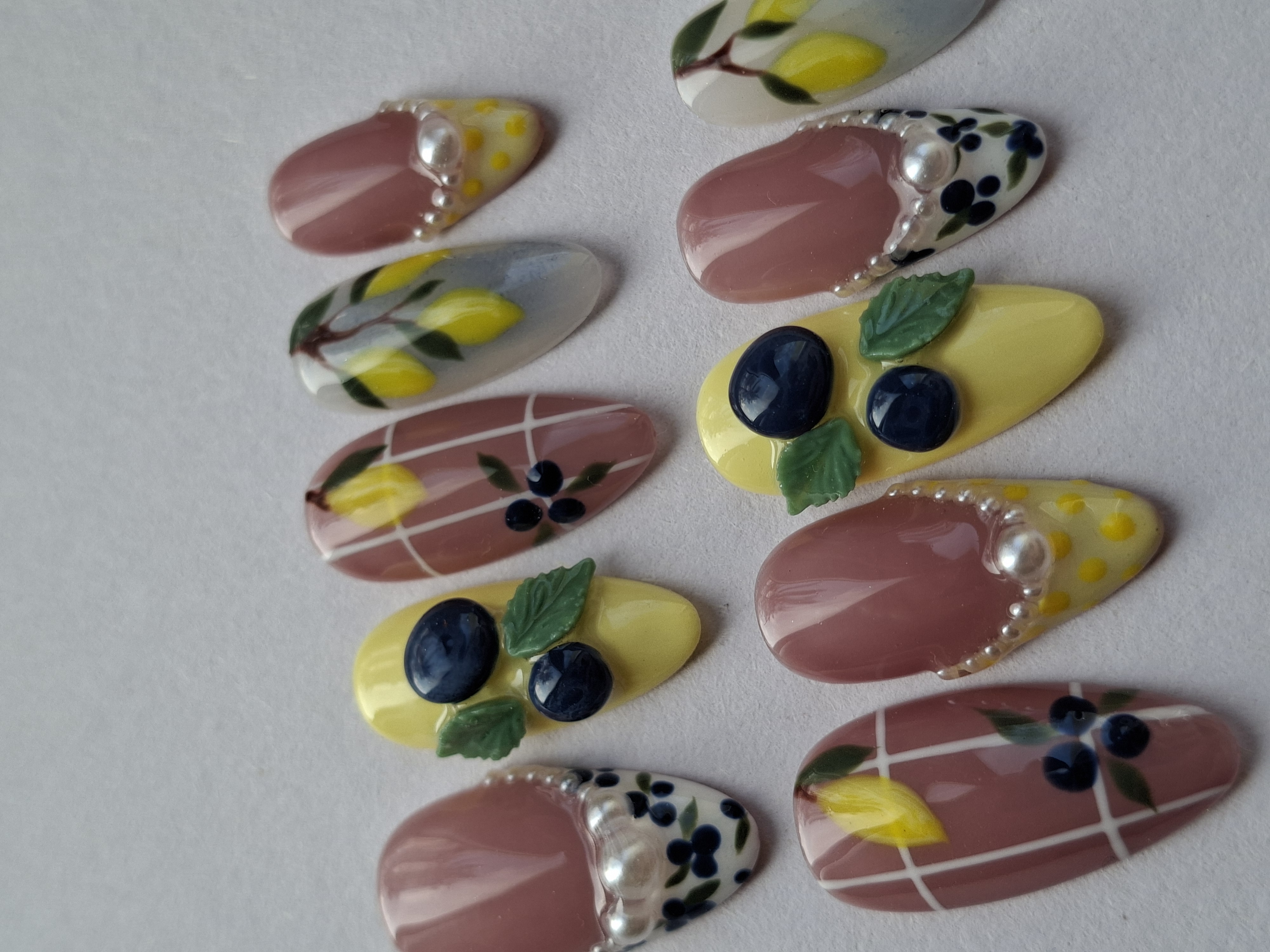 LEMONS AND BLUEBERRIES