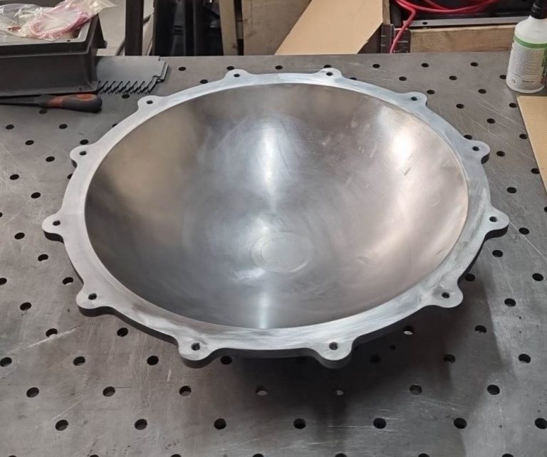 Shaping mold
