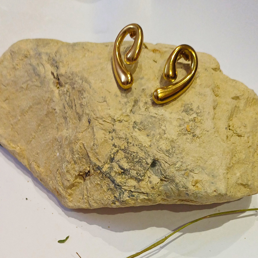 Sleek Twist Hoop Earrings