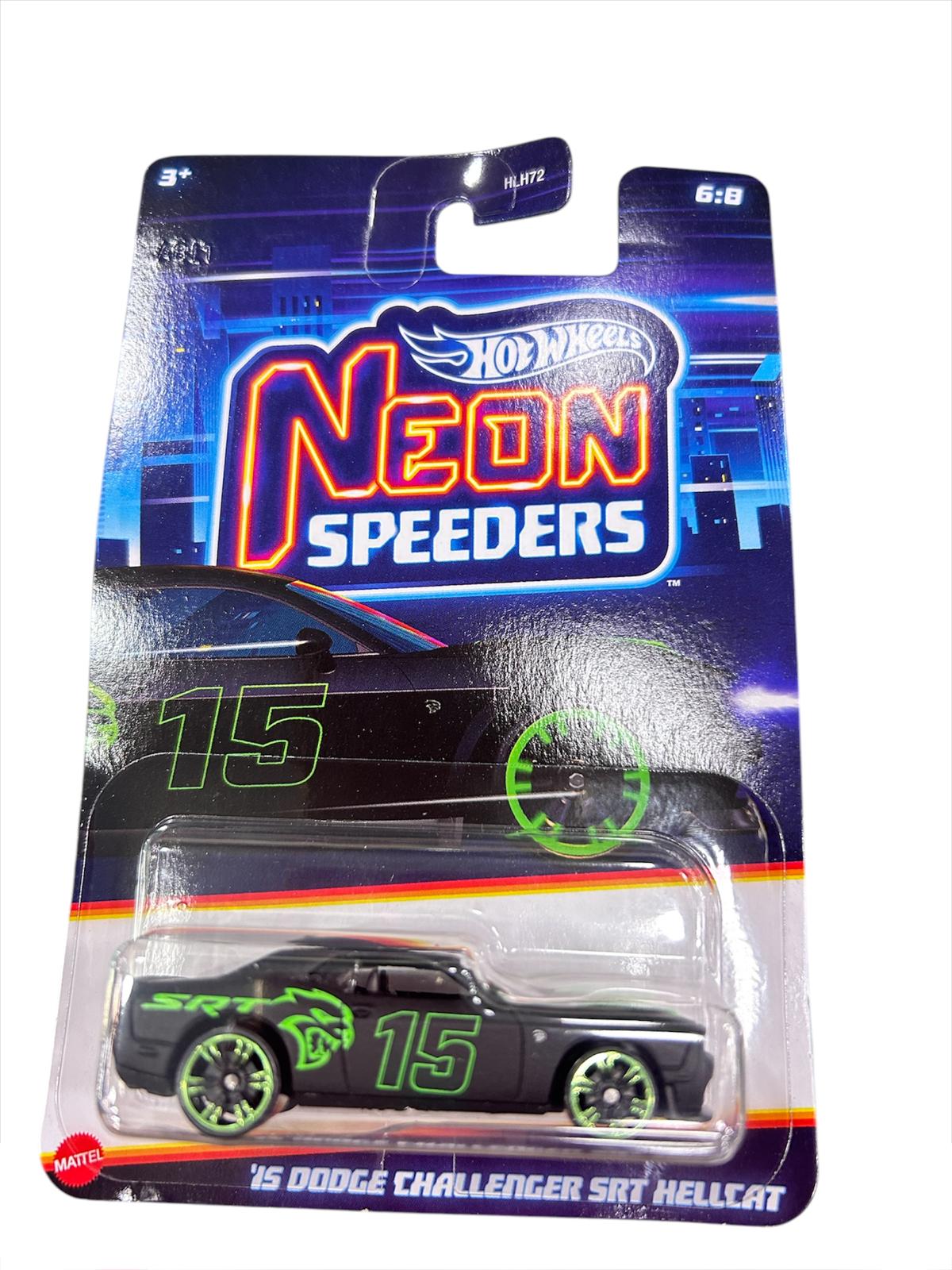 Hot Wheels Neon Speeders '15 DODGE CHALLENGER SRT HELLCAT HRW80