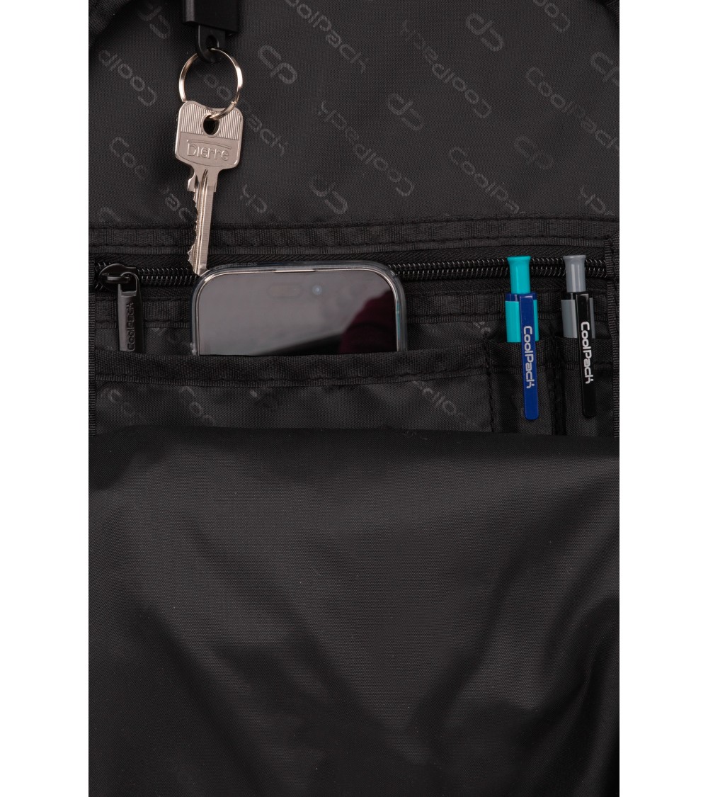 Mochila escolar STRIKE Nasa de COOLPACK F017852