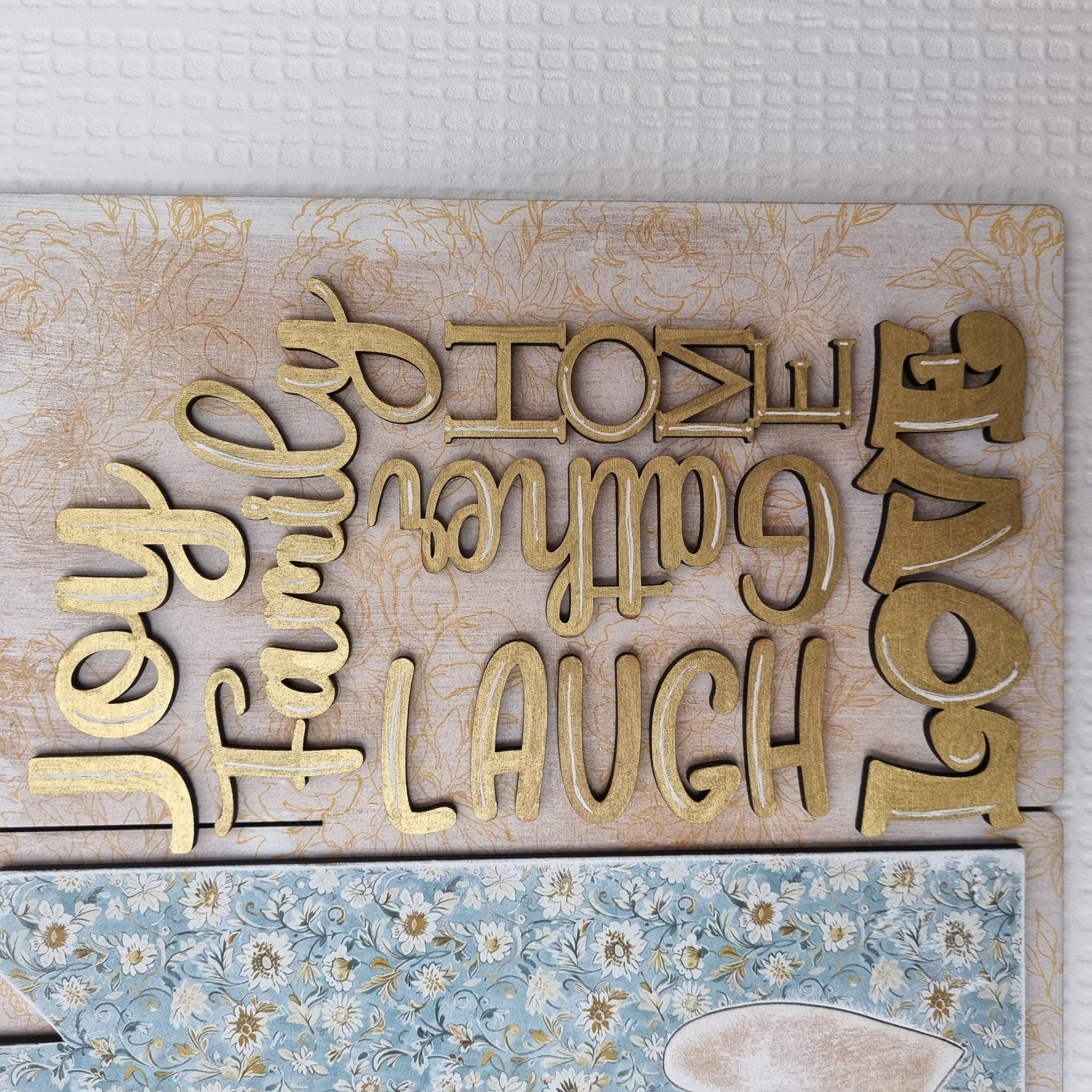 Joyful Home Picture Plaque - Gold