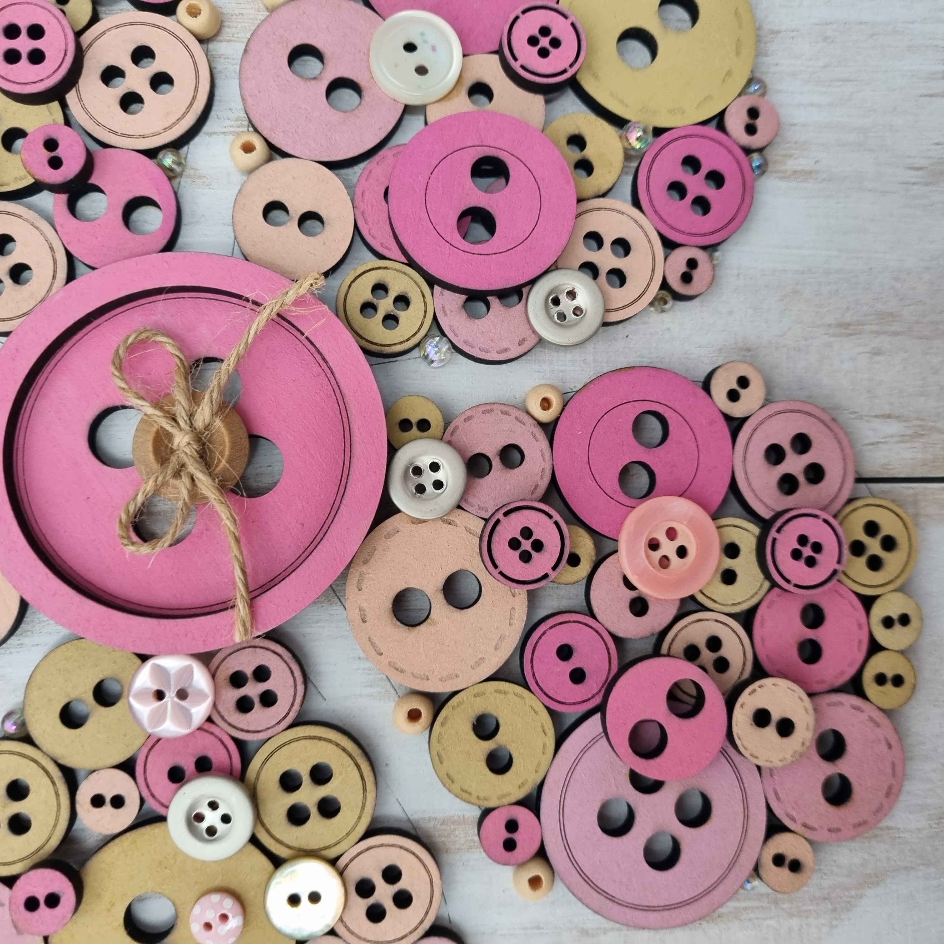 Button Flower Picture Plaque