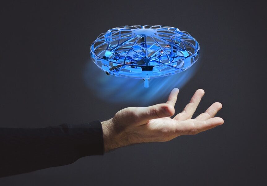 Autonominis dronas UFO