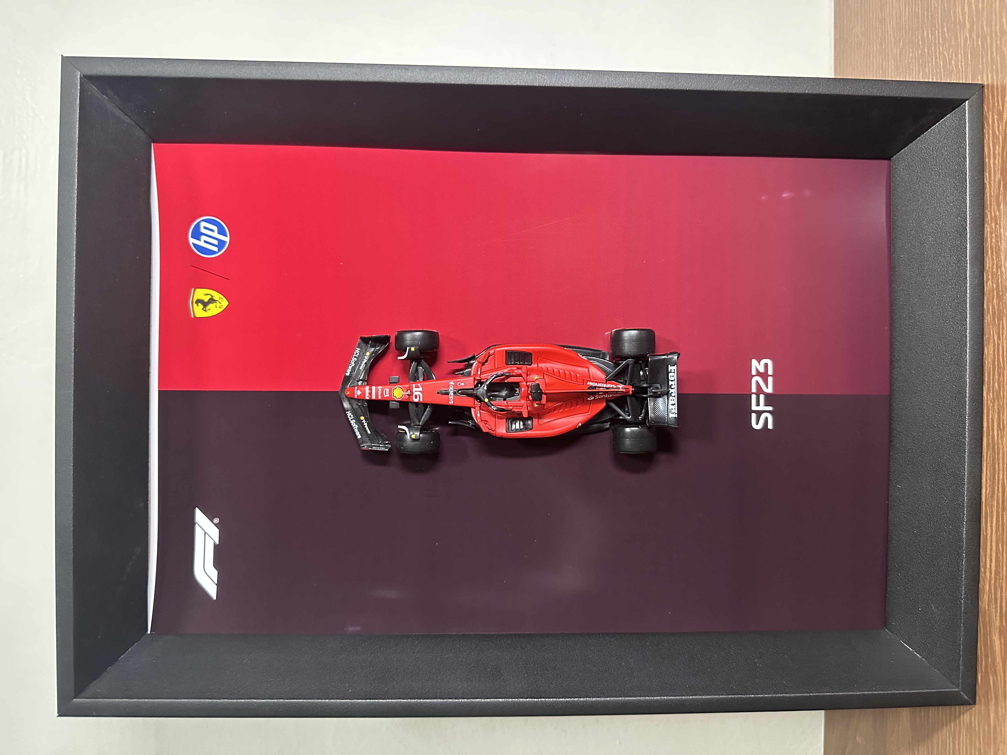 Quadro Decorativo: Bburago Leclerc F1 1/43 Ferrari SF23
