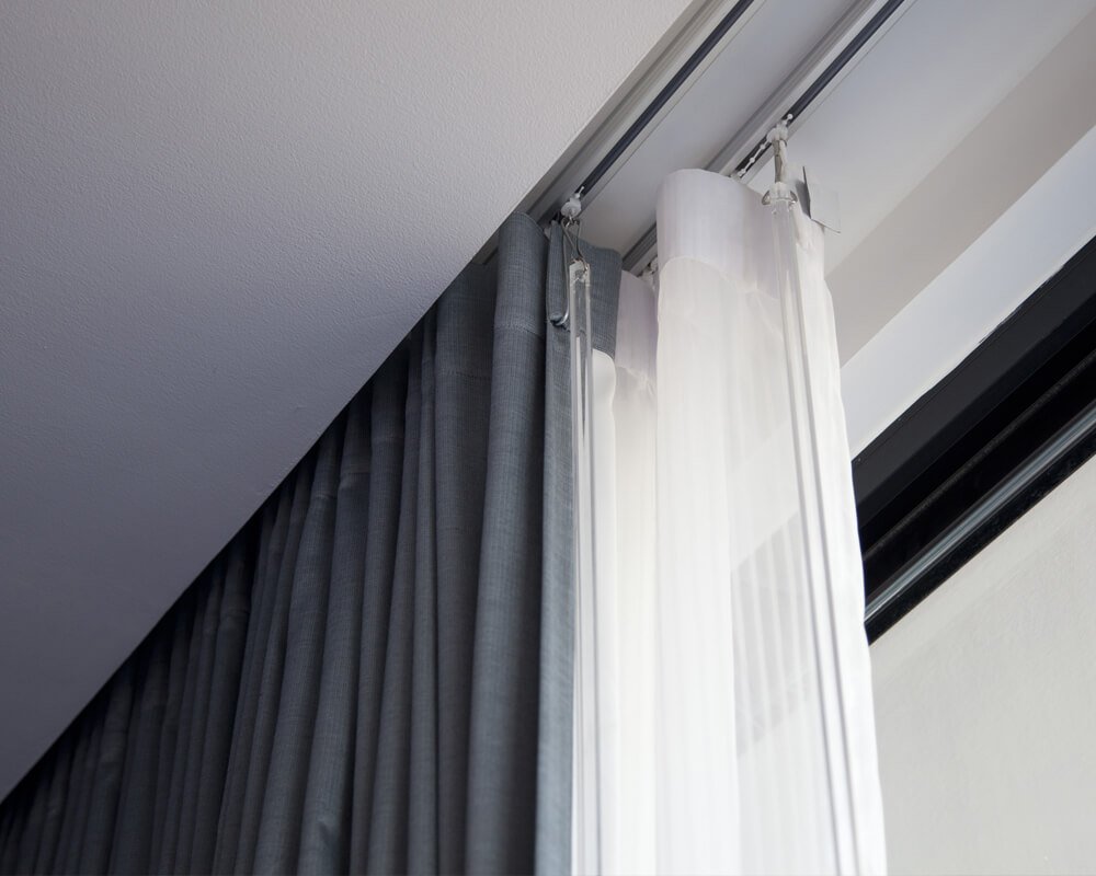 Blinds/Curtains Installation