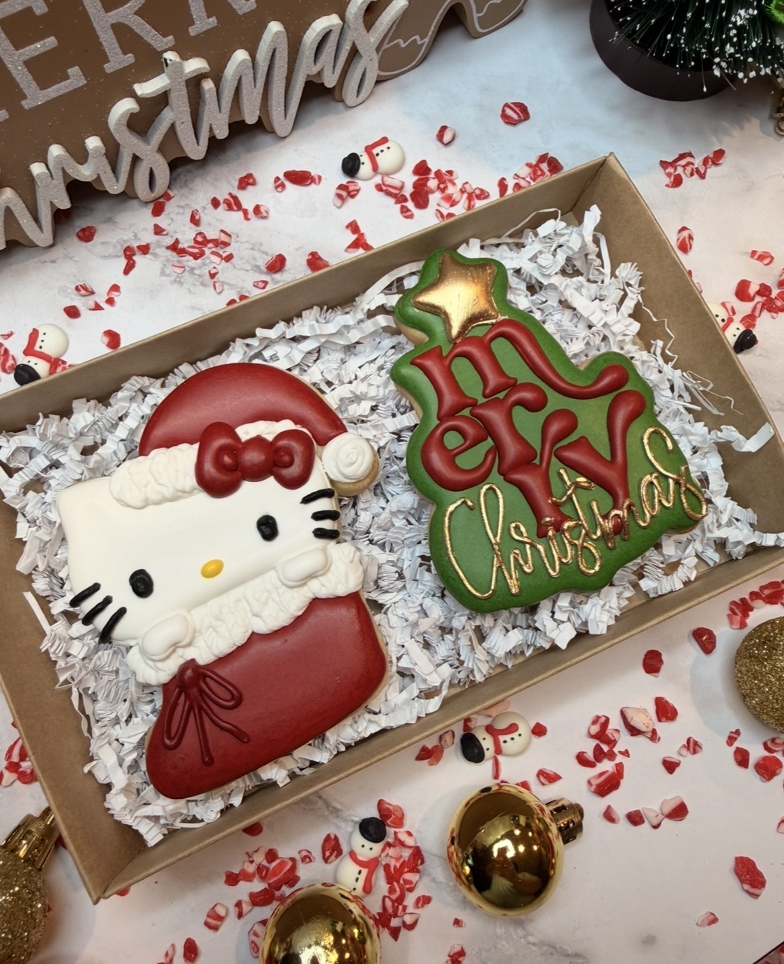 Hello Kitty Holiday Cookie Set