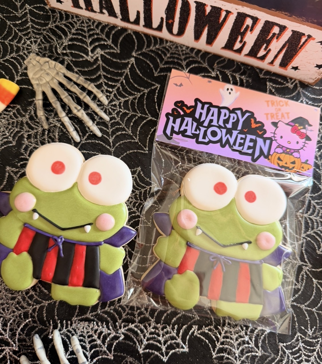 Spooky keroppi Vampire Cookie